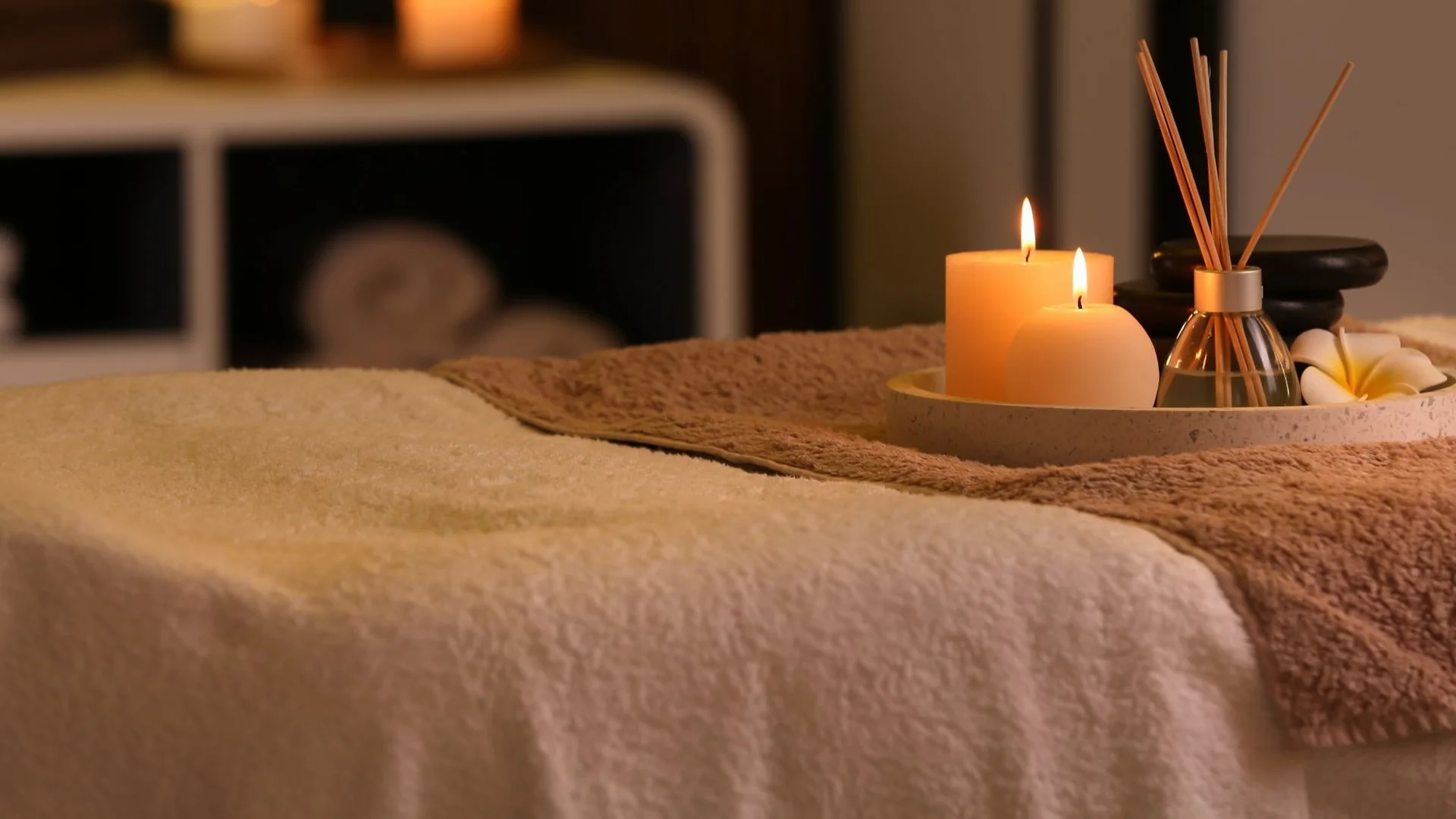 Ruhiger Behandlungsraum bei Sala Thai Massage & Spa, Stievestraße 15, München